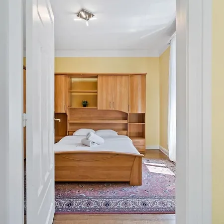 度假居 Cozy 3br Townhome Walk To Center & Park Free