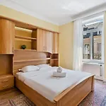 Holiday home Cozy 3br Townhome Walk To Center & Park Free Luxembourg