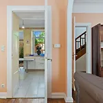 Holiday home Cozy 3br Townhome Walk To Center & Park Free