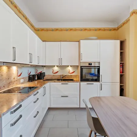 Cozy 3br Townhome Walk To Center & Park Free Holiday home Luxembourg