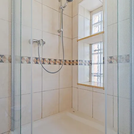 Cozy 3br Townhome Walk To Center & Park Free Holiday home Luxembourg