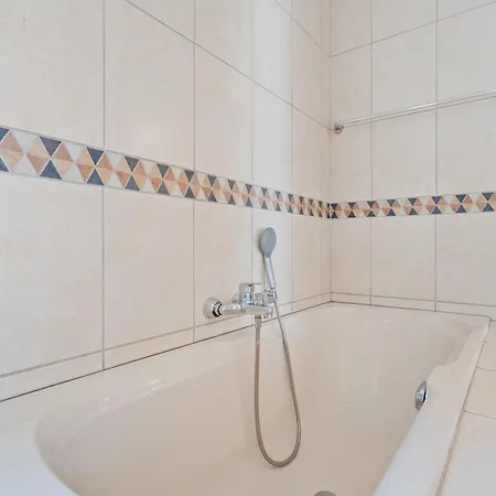 Holiday home Cozy 3br Townhome Walk To Center & Park Free Luxembourg