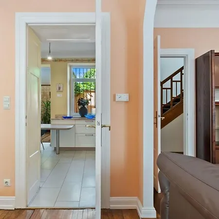 Semesterbostad Cozy 3br Townhome Walk To Center & Park Free