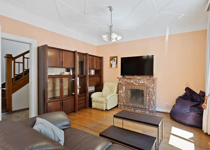 Cozy 3br Townhome Walk To Center & Park Free Luxemburg